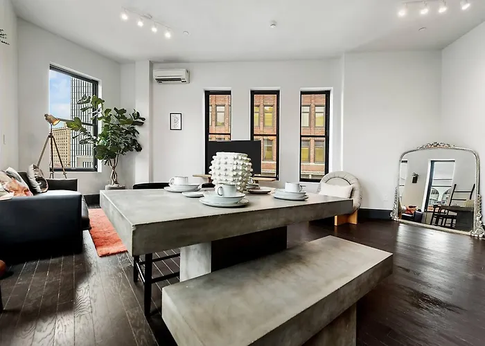 Elegant 2br In The Vibrant Heart Of * Pittsburgh